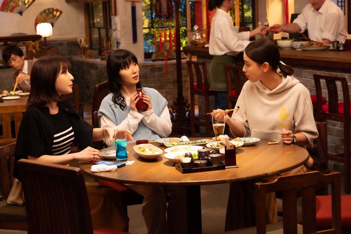 田中みな実、松岡茉優、滝沢カレン「ギークス~警察署の変人たち~」第2話より(C)フジテレビ