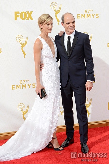 マイケル・ケリー（右）