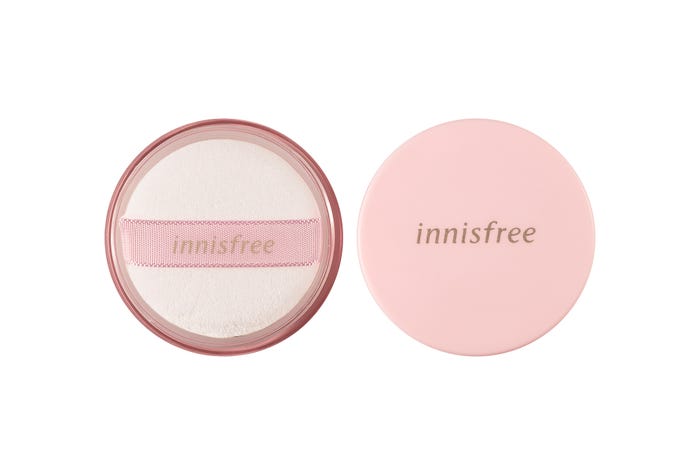 チェリーブロッサム ノーセバム ミネラルパウダー/画像提供:イニスフリー