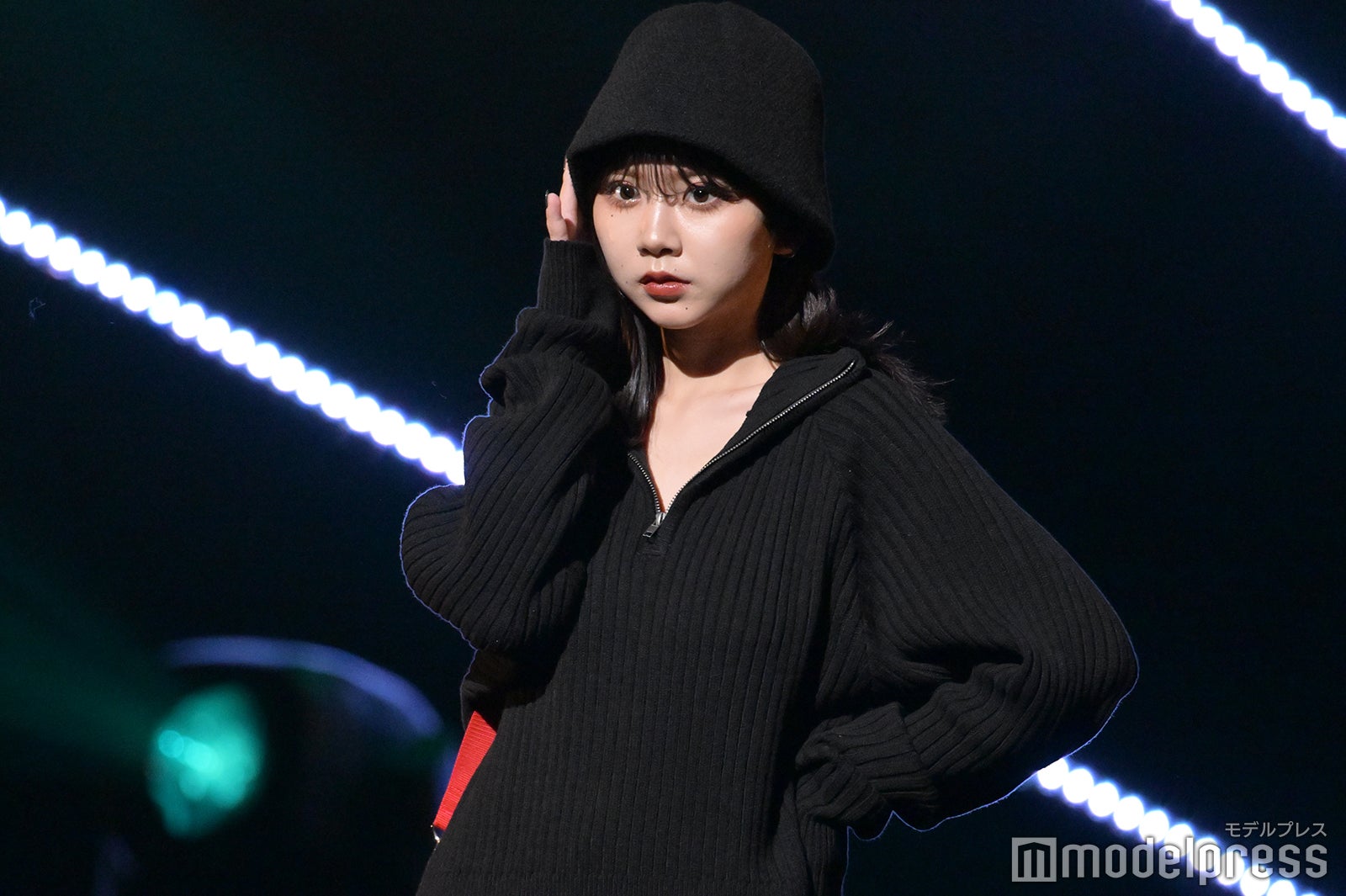 （C）モデルプレス