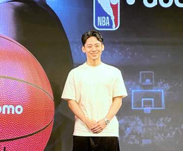 バスケ 河村勇輝NBA勝負の3季目へ気合「本契約。そこはぶらさずに」対戦熱望はペイトン・プリチャード NBAdocomo新アンバサダー就任