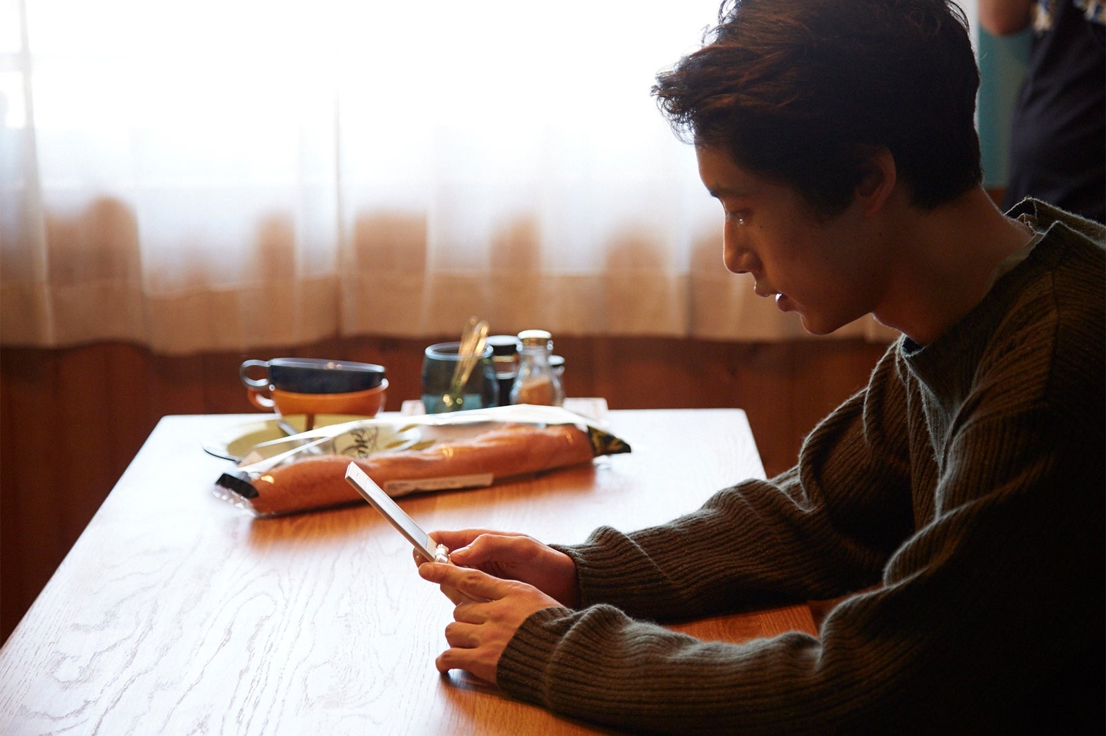 “嫉妬に狂った”坂口健太郎がすごい「原作者としてほぼ100点満点」＜ナラタージュ＞