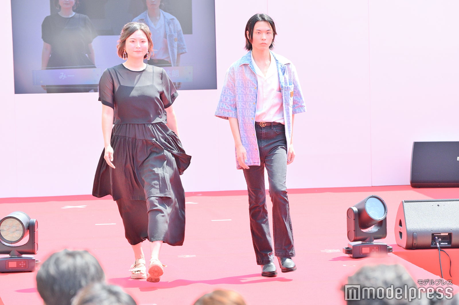 （C）モデルプレス