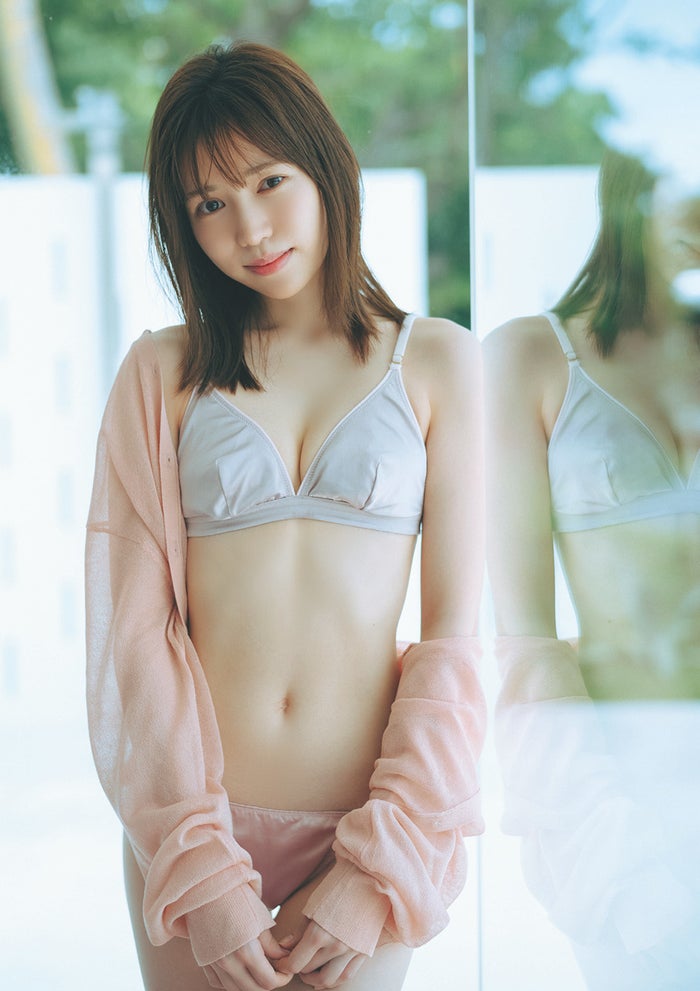 運上弘菜、HKT48卒業後初グラビア ランジェリー姿で大人の表情
