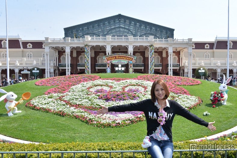 春の東京ディズニーランド／モデル：福間文香
