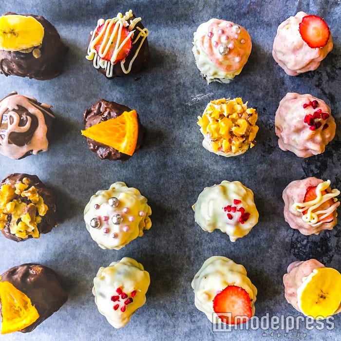 バレンタイン、可愛い“ケーキポップ”が完成!/画像提供:柏原歩