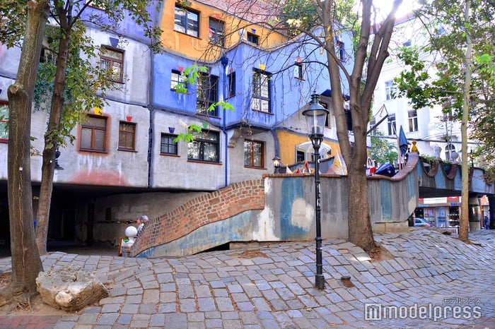 フンデルトヴァッサーハウス （C）ビューティーガール