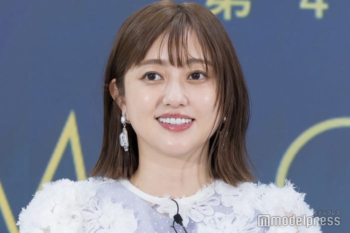 菊地亜美(C)モデルプレス