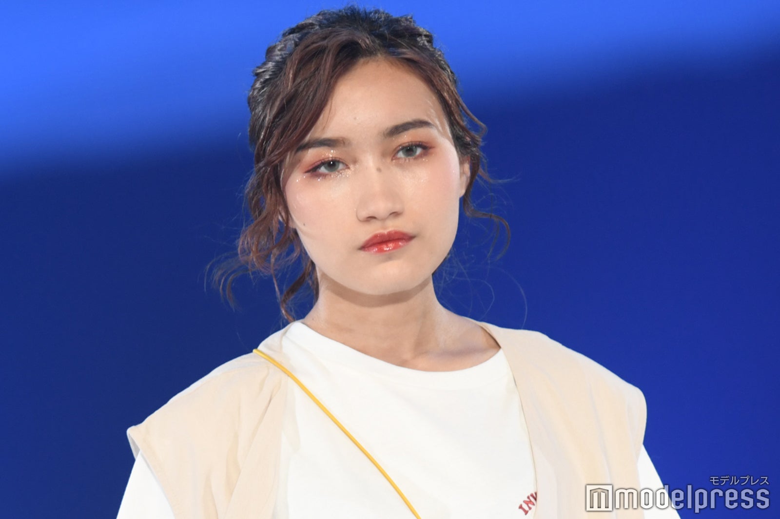 アシュトンすみれジャズミン（C）モデルプレス