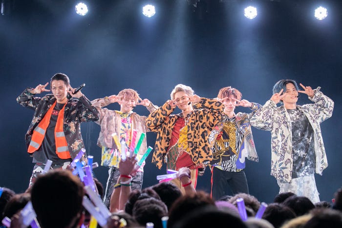 超特急(カメラマン:米山三郎)