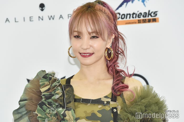 LiSA(C)モデルプレス