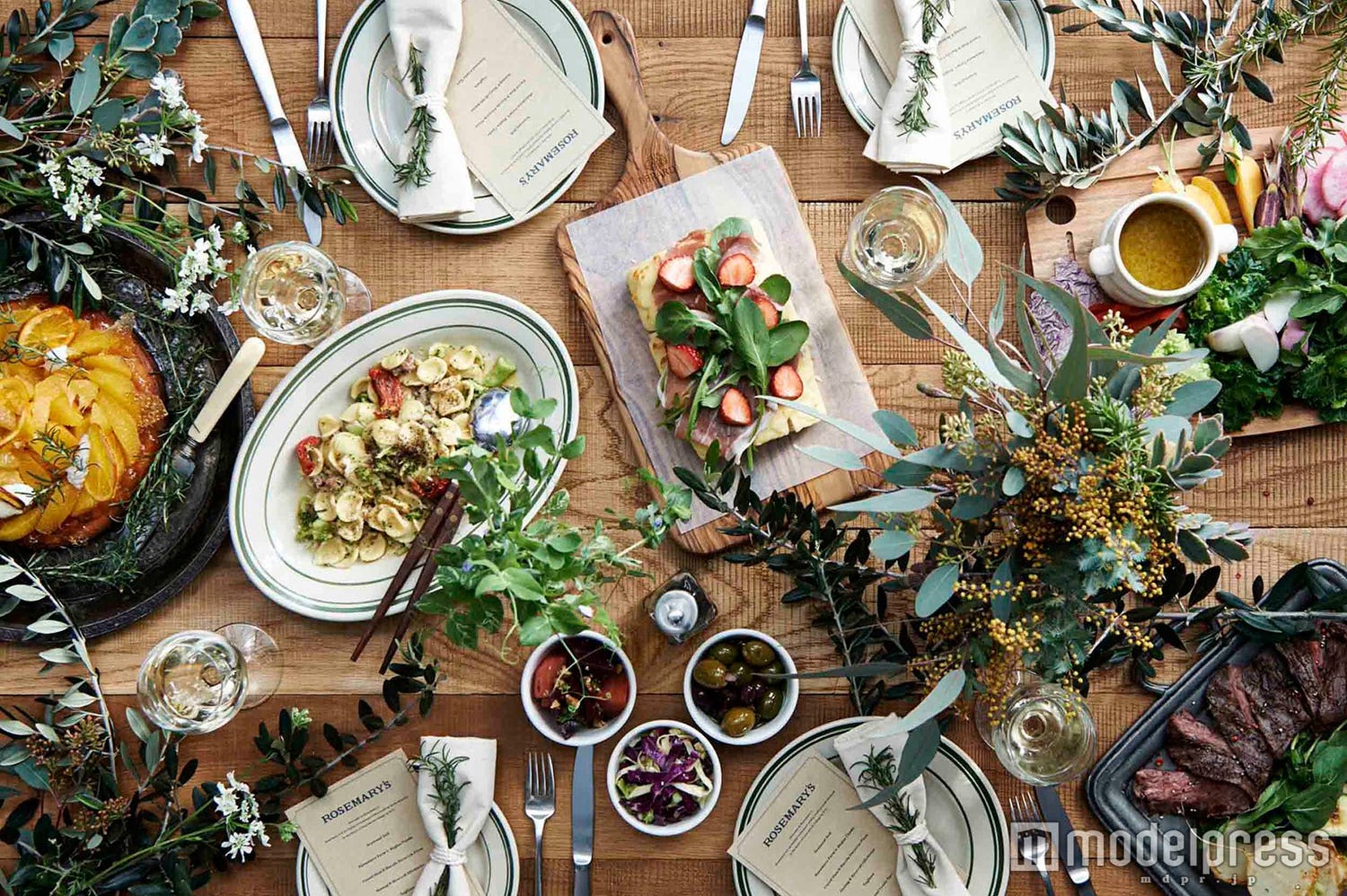 セレブも通うNY発カフェ&レストラン「ローズマリーズ」日本初出店