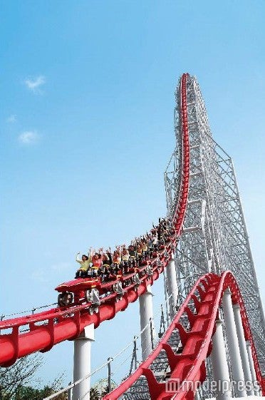 ナガシマスパーランド／画像提供：ドラゴンフェスティバル