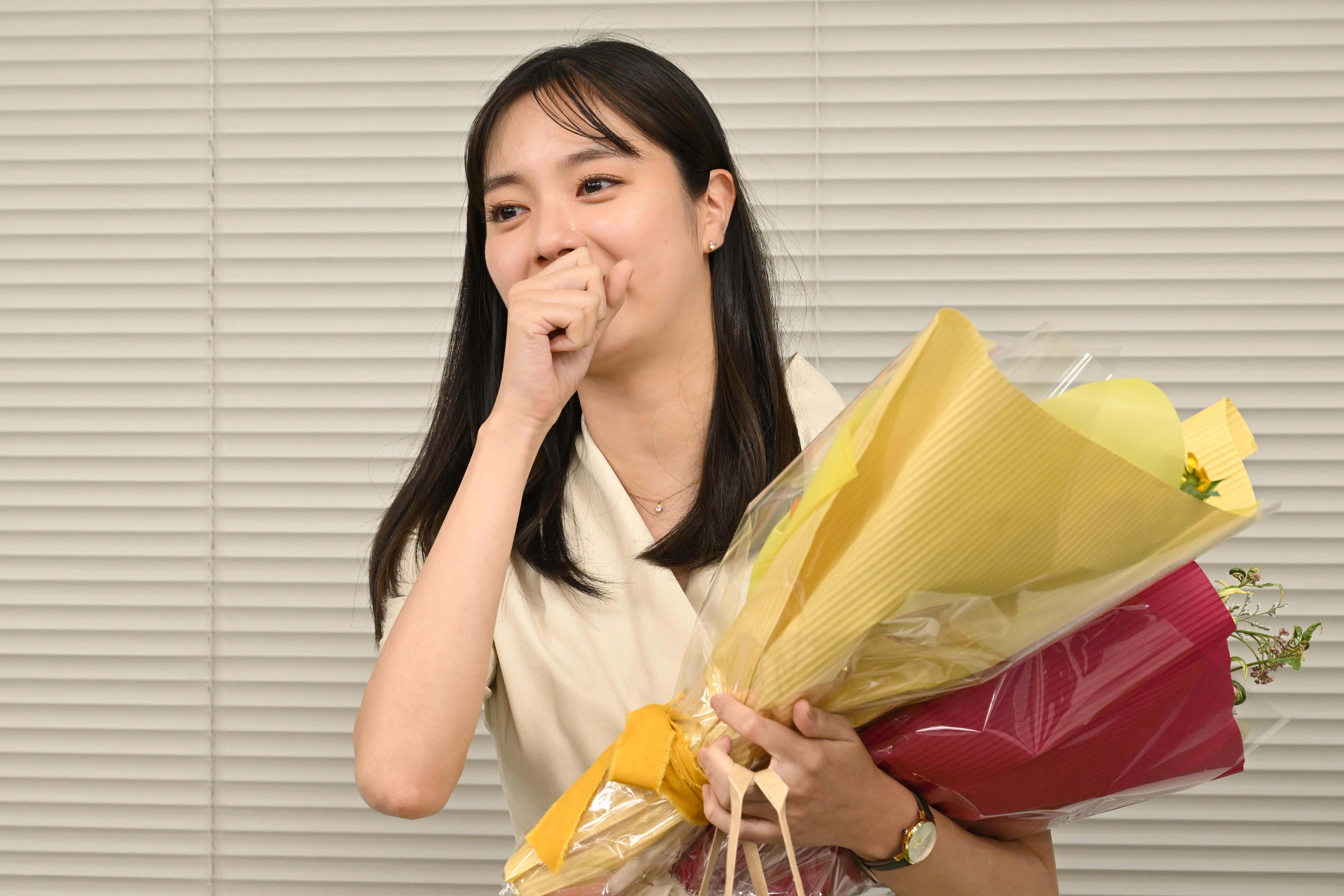 新川優愛（C）読売テレビ