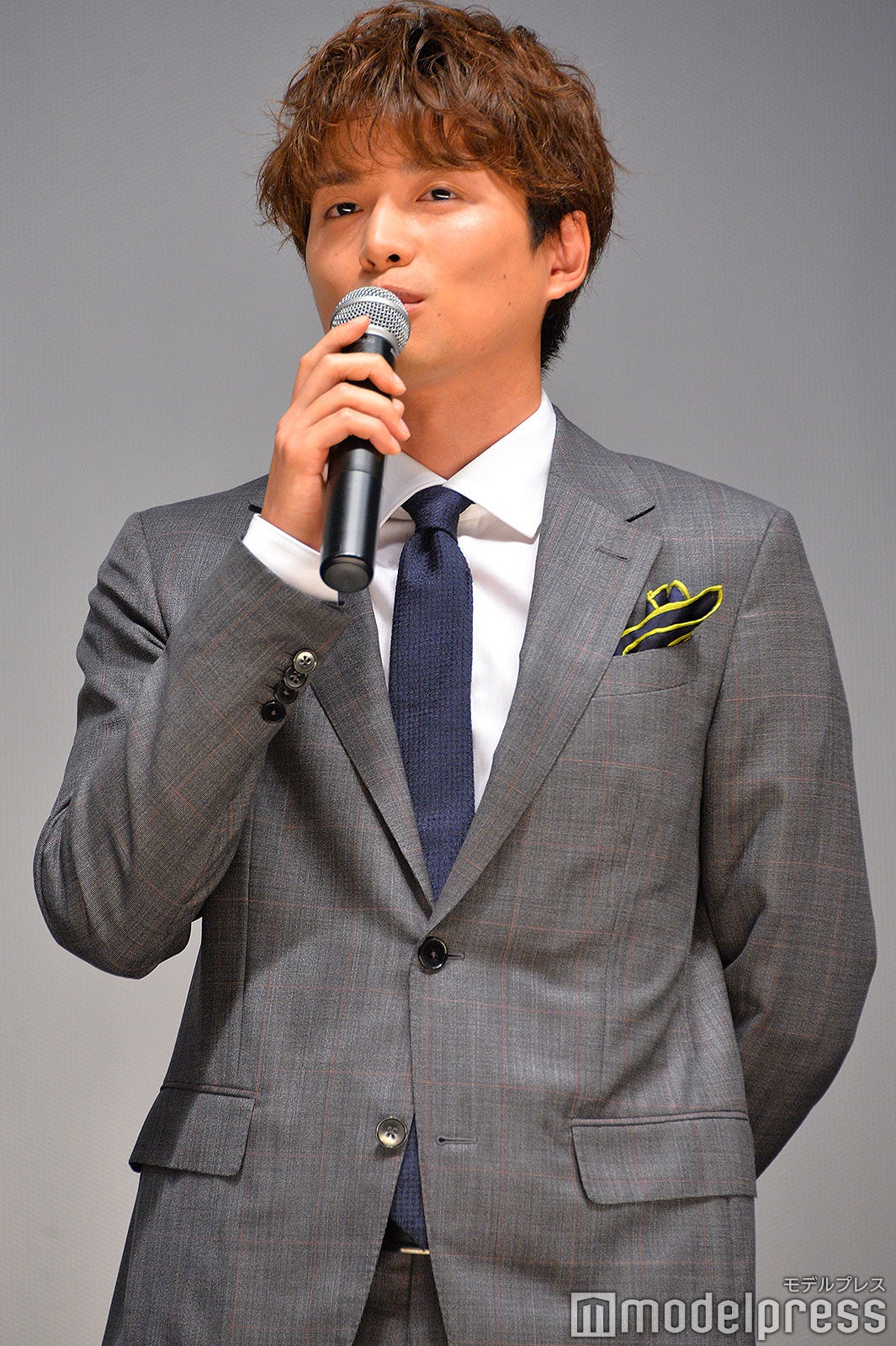 白洲迅（C）モデルプレス