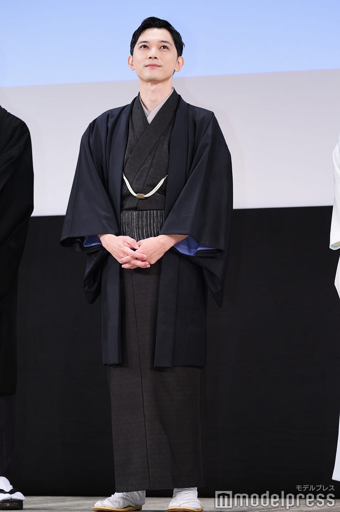 吉沢亮(C)モデルプレス