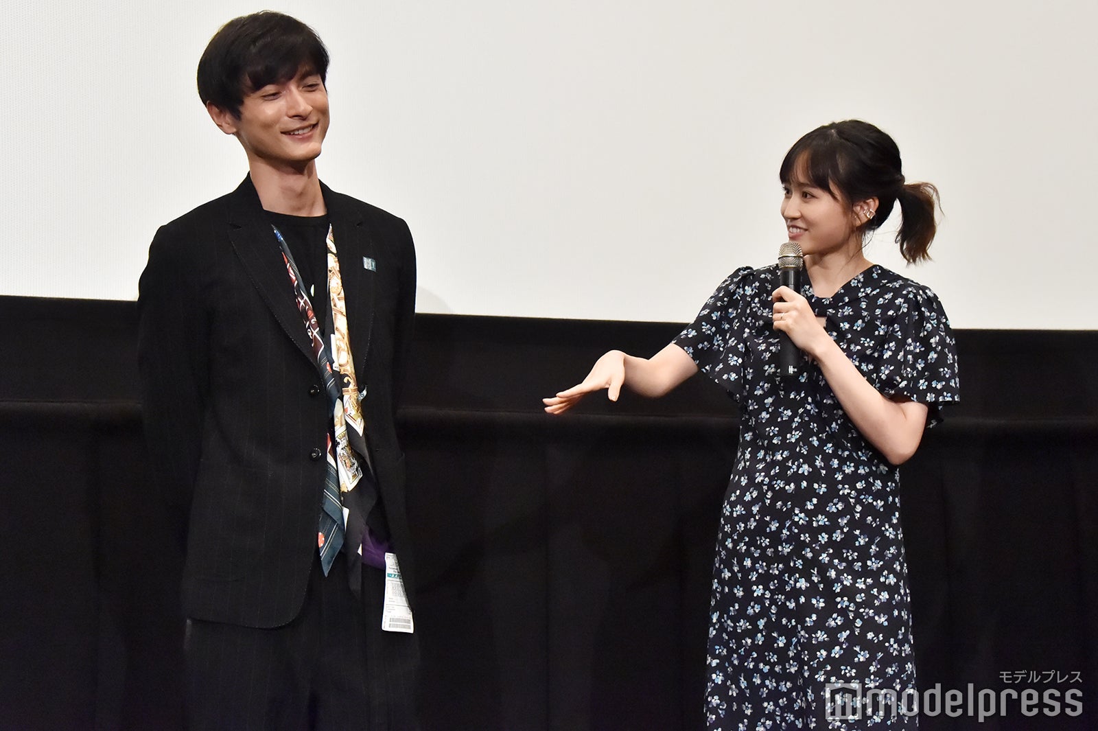 高良健吾、前田敦子 （C）モデルプレス