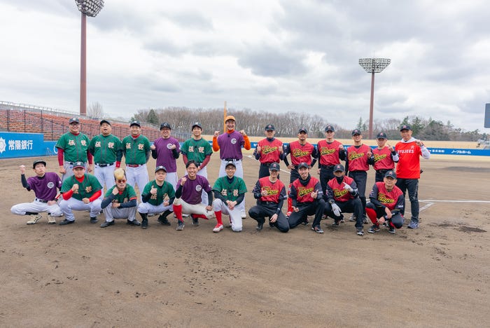 「中目黒リュージーズvsグレープカンパニー草野球対決」の様子(C)CL