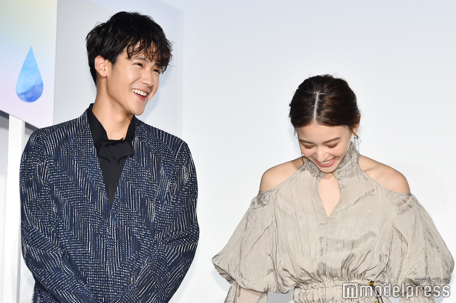 葉山奨之、山本舞香 （C）モデルプレス