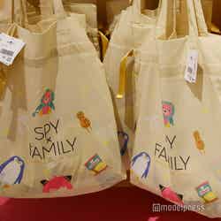 (C)モデルプレス