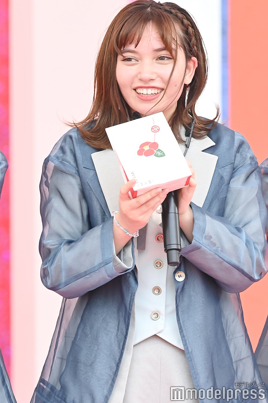 誕生日を祝福されたボールドウィン零（C）モデルプレス