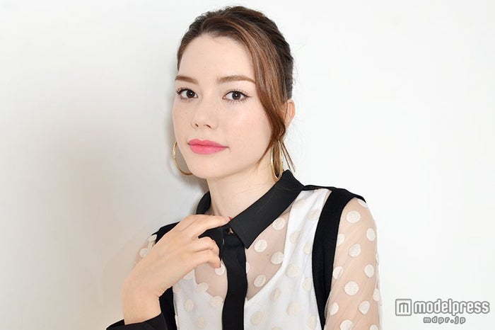 次世代の歌姫・安田レイ「立つことが精一杯だった」自身の成長を語る - モデルプレス