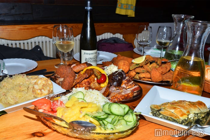 フーアガッスル・フーバー（C）ビューティーガール