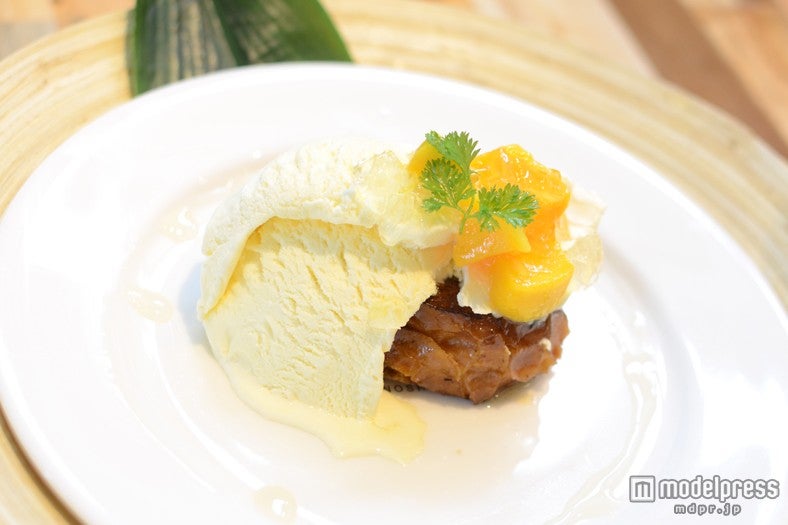 「マンゴーとクリームチーズのフレンチトースト」￥1，220（税抜き）