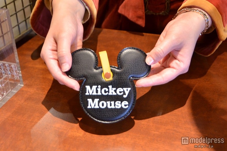 ミッキーマウスのオリジナルラゲッジタグ