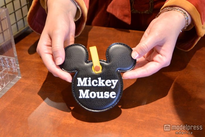 ミッキーマウスのオリジナルラゲッジタグ