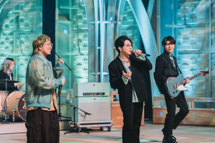 こっちのけんと、大森元貴、若井滉斗(C)TBS/撮影:もろんのん