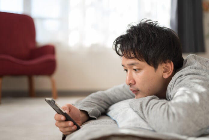 SNSをマメにチェック