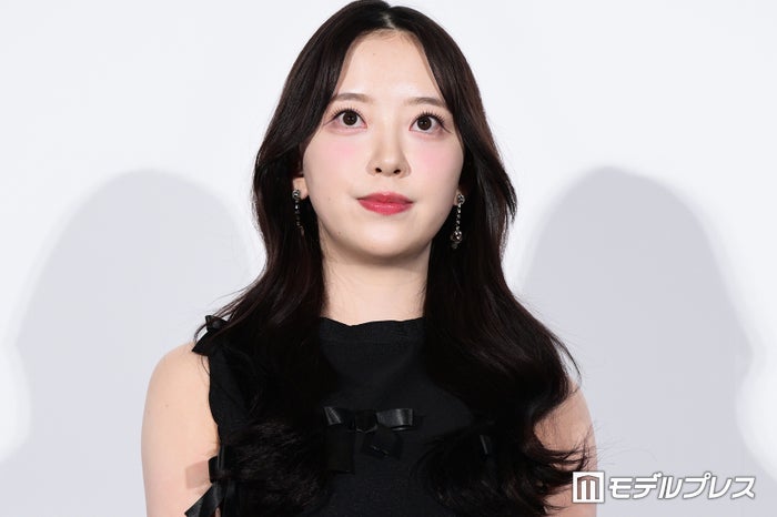 堀未央奈、ぱっつん前髪で雰囲気ガラリ「印象変わる」「ビジュが爆発してる」の声