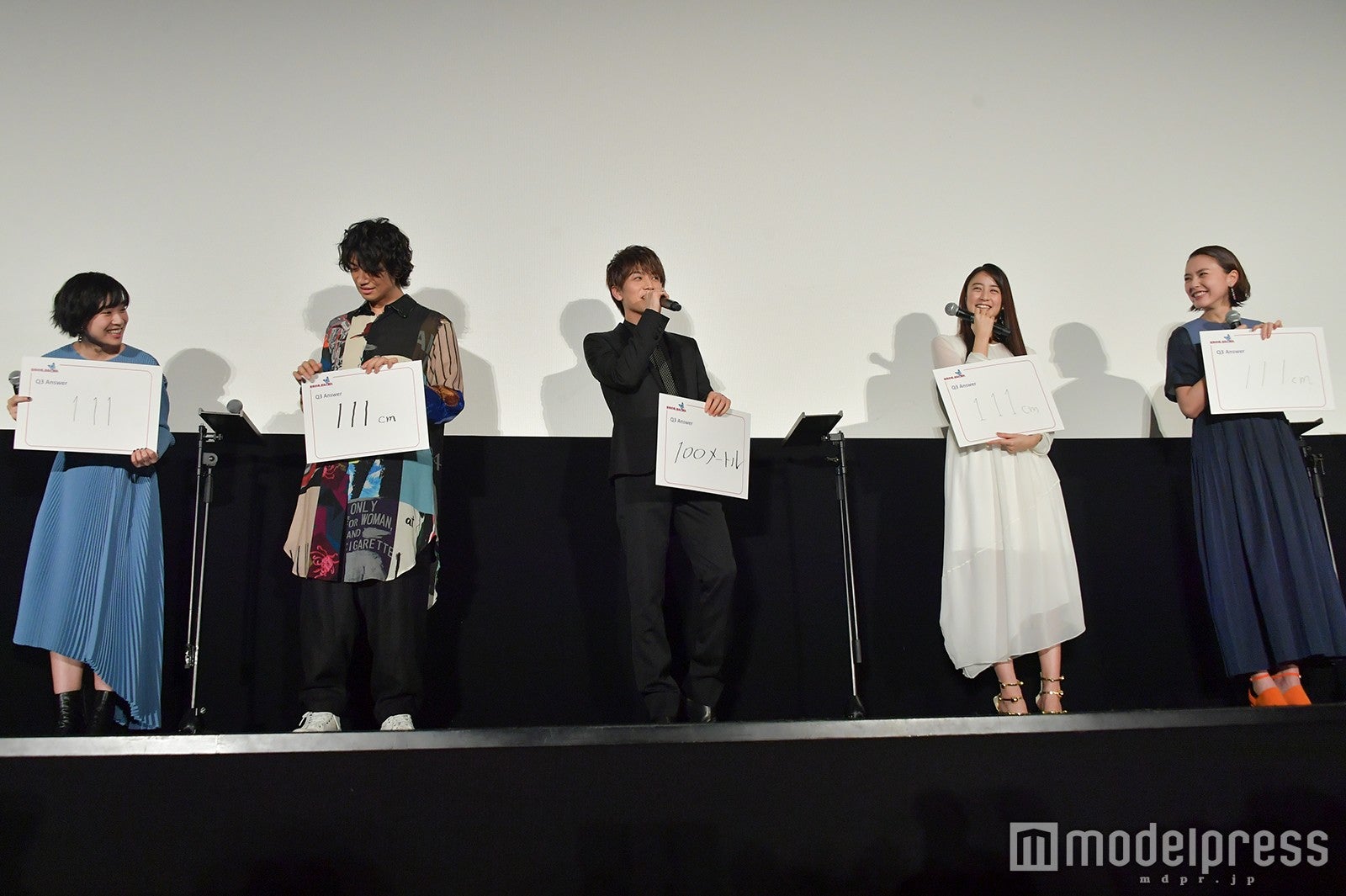 3問目は岩田剛典以外、答えを知っていた！（C）モデルプレス