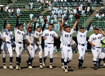 呉港 59年ぶり優勝 片岡監督「私は生きとったけど、子どもたちはみんな、生まれてない」高校野球春季広島大会