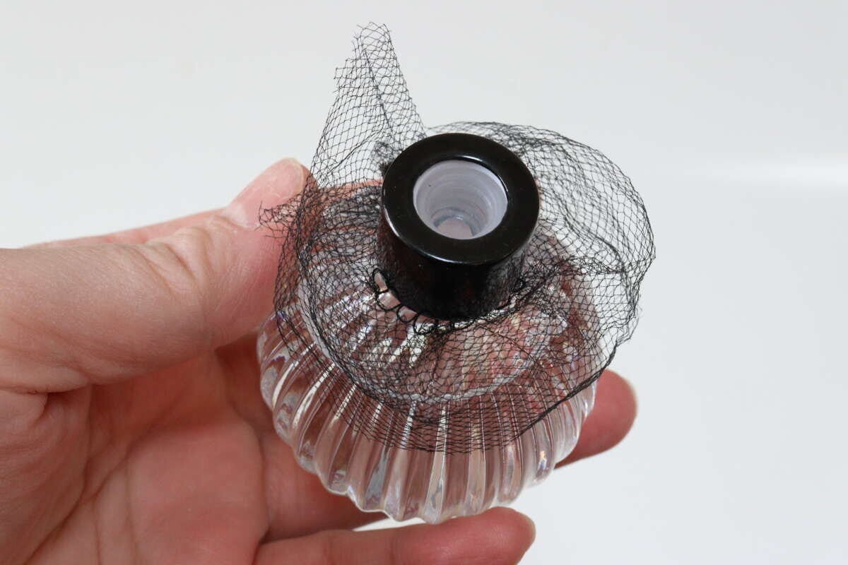 レース装飾ディフューザー（50mL、リッチブルーミング）　デザイン