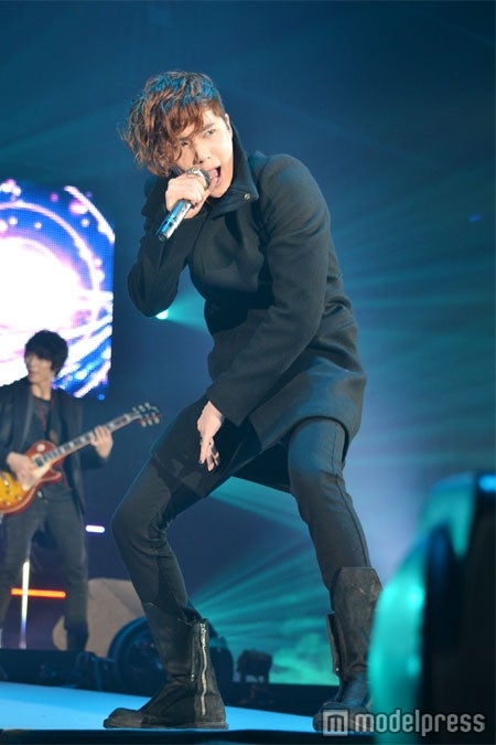 イ・ホンギ（FTISLAND）