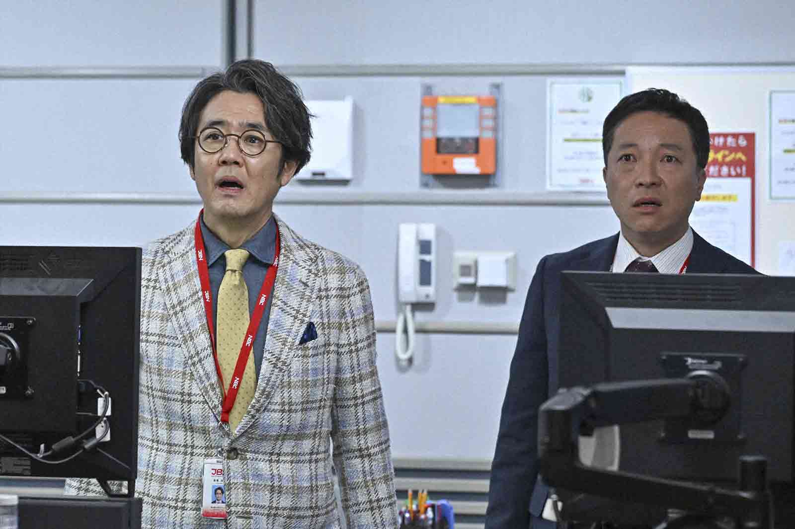 岡部たかし、音尾琢真「キャスター」第6話（C）TBS