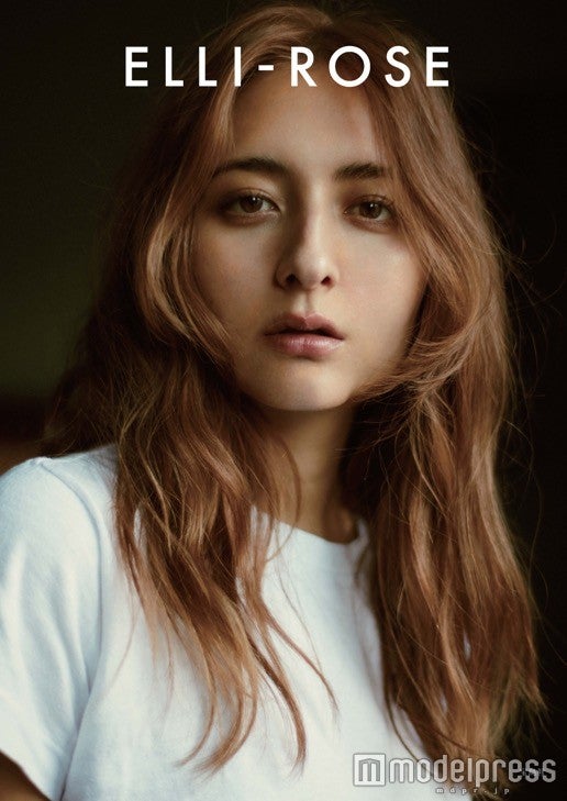 エリーローズ フォトアートスタイルブック「ELLI-ROSE」（宝島社　2016年2月24日発売）