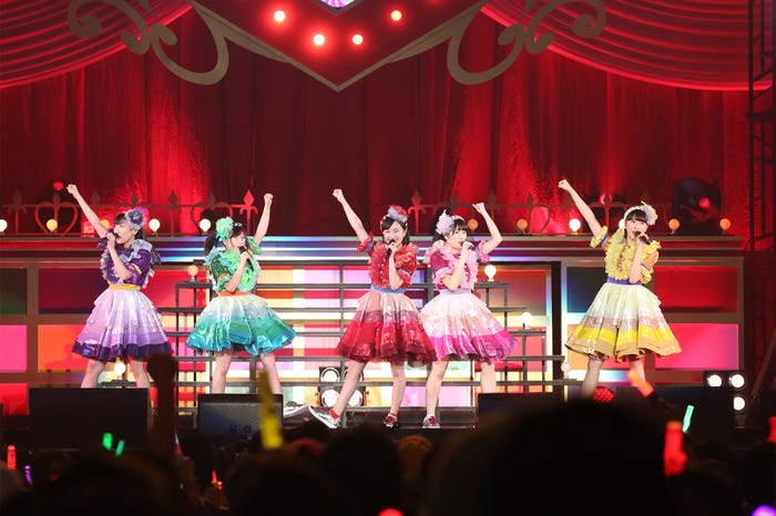 横浜アリーナで行われたライブ「ももクロくらぶxoxo~バレンタインDE NIGHT だぁ~Z!2017〈バレンタイン・裏〉」(提供写真)