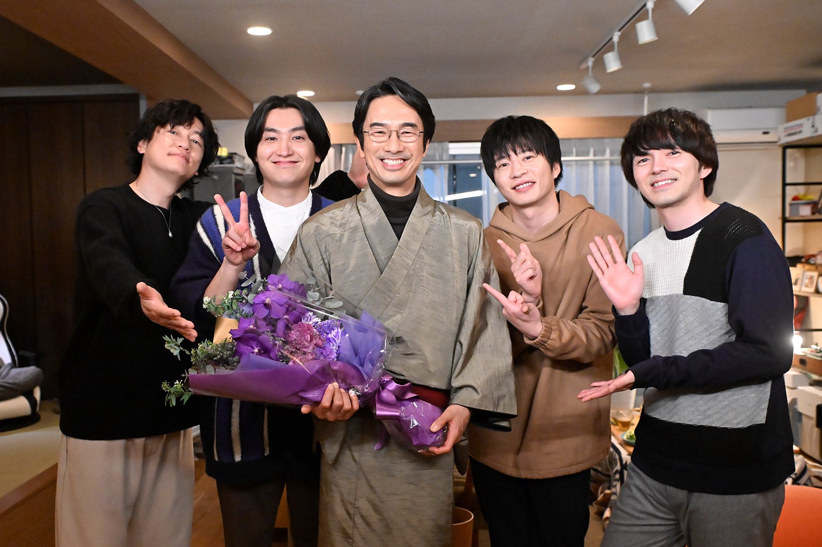 田中圭が涙「一生忘れない」吉田鋼太郎・林遣都らと「おっさんず