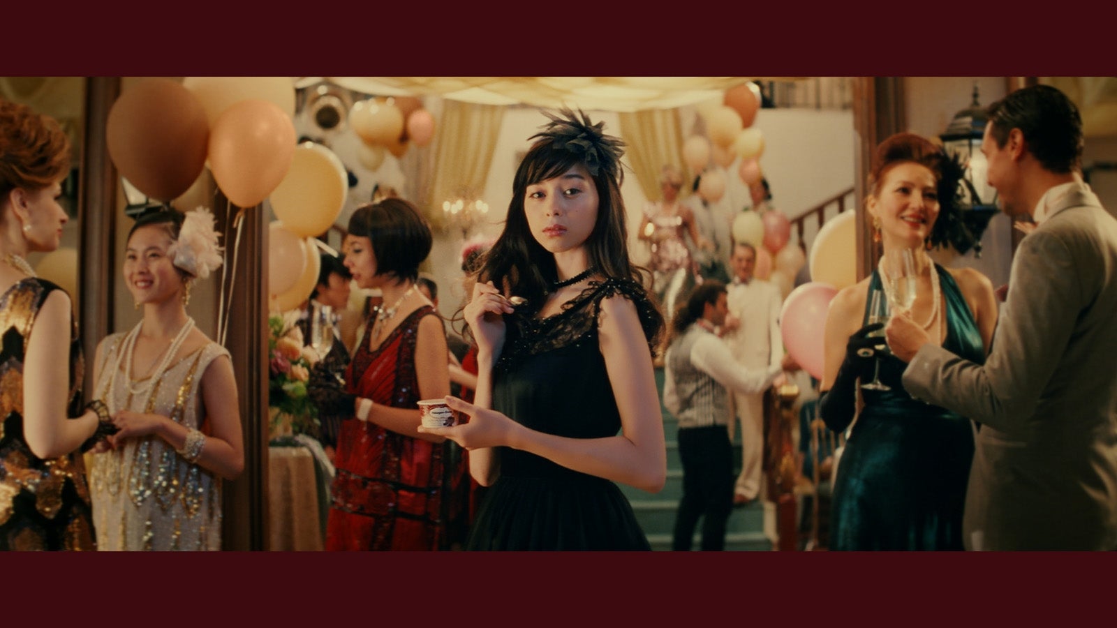 中条あやみ出演新CMより（提供写真） 