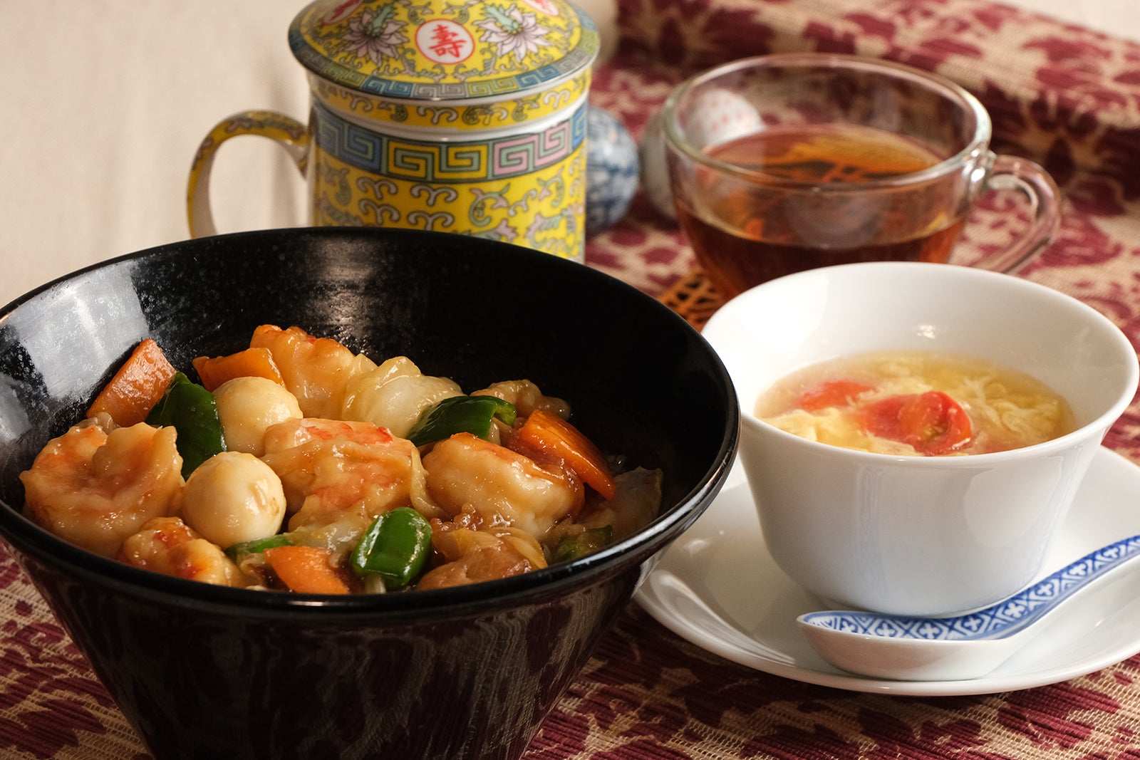 八宝菜丼＆ふわふわ卵の中華スープ