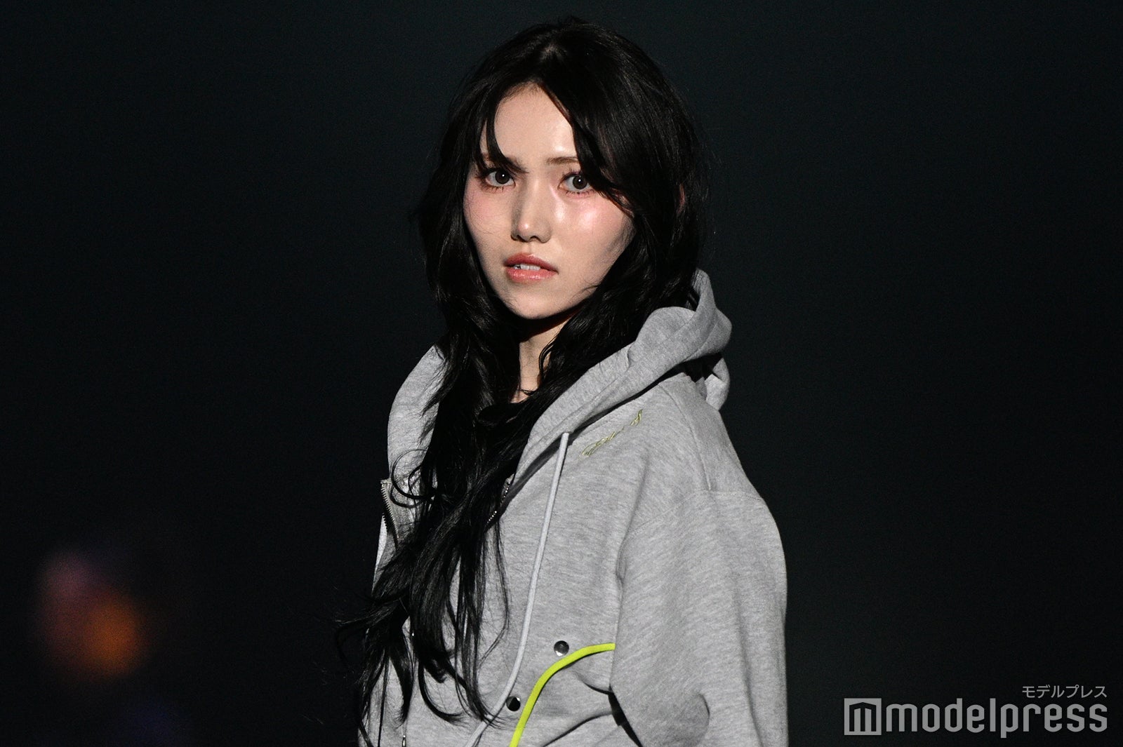 IS:SUE・NANO（釼持菜乃）抜群スタイル＆ニヤリと微笑む表情にファン釘付け「かっこよすぎる」「撃ち抜かれた」【TGCあいち・なごや2026】