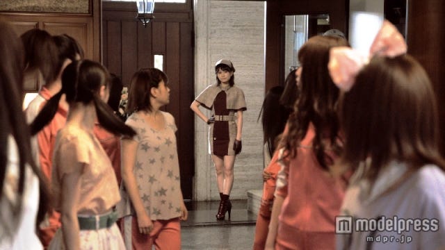 前田敦子/新CM「AKB48 殺人事件FILE‐1」篇より