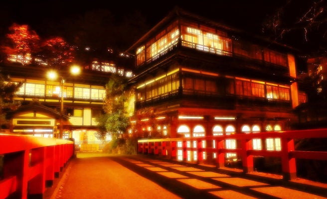 群馬 積善館 時空を超えた幻想的な世界へと誘う温泉宿 女子旅プレス 群馬 積善館 時空を超えた幻想的な世界へと誘う温泉宿 女子旅プレス