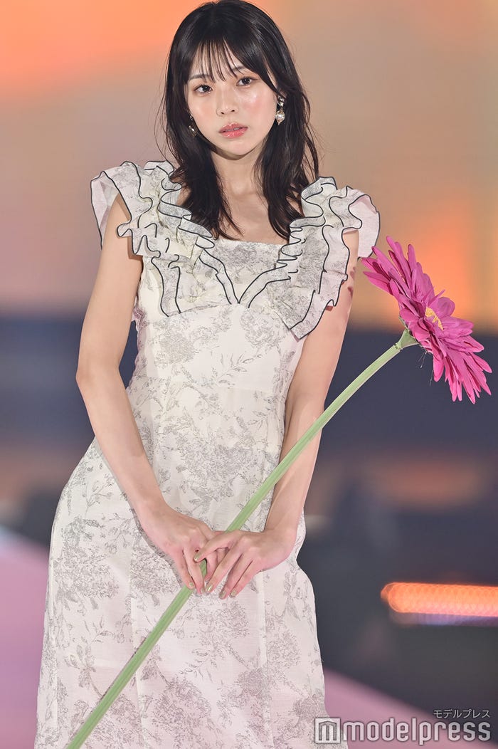 菊地姫奈(C)モデルプレス