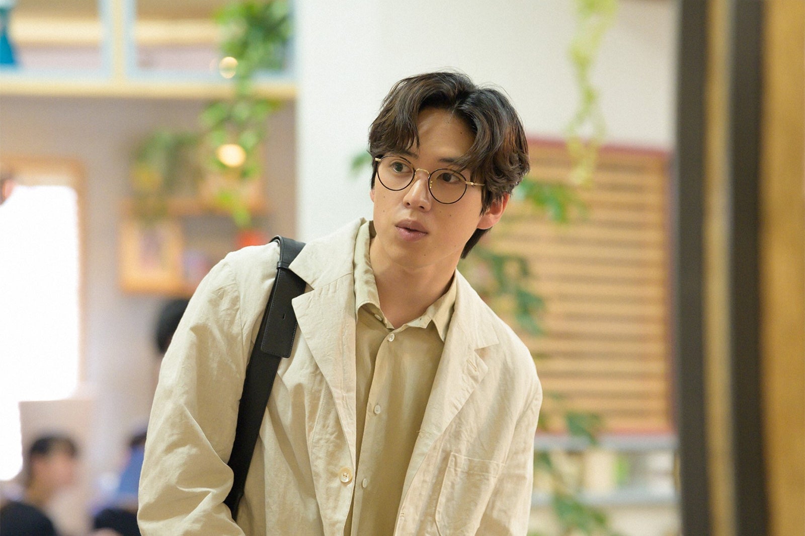 坂東龍汰／「王様に捧ぐ薬指」第2話より（C）TBS