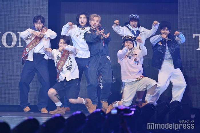 NAZE(C)モデルプレス