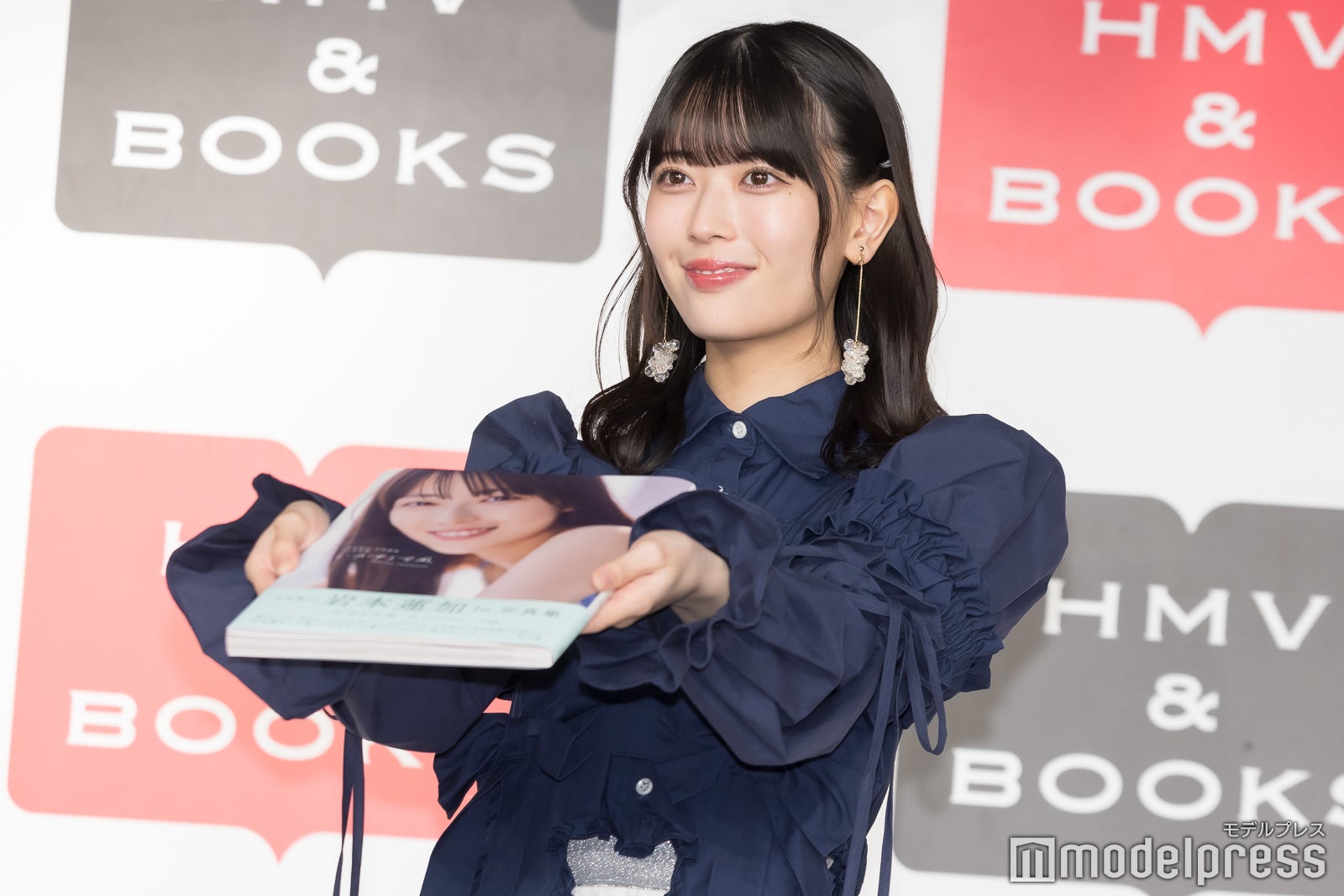 岩本蓮加（C）モデルプレス